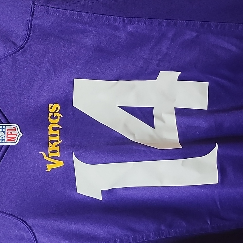 NFL Vikings Jersey Diggs #14 Size Medium - Picture 3 of 9